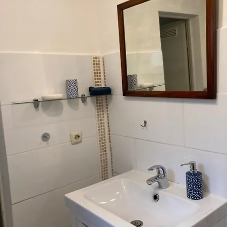 Ferienhaus باد هونيف ام راين